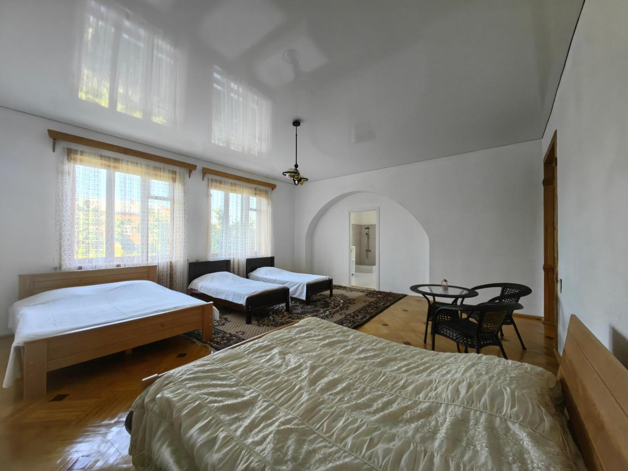 Guest House Metreveli Street 19 Khashuri Екстер'єр фото